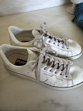 Golden Goose White Low-Top Sneakers with Beige Laces